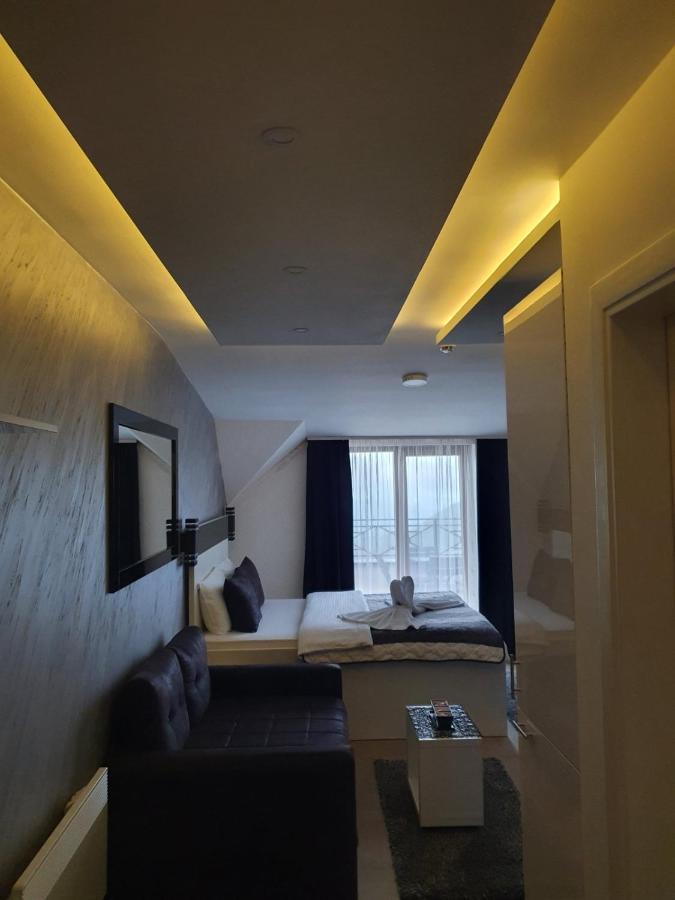 Milmari P79 Apartment โคเปานิก ภายนอก รูปภาพ