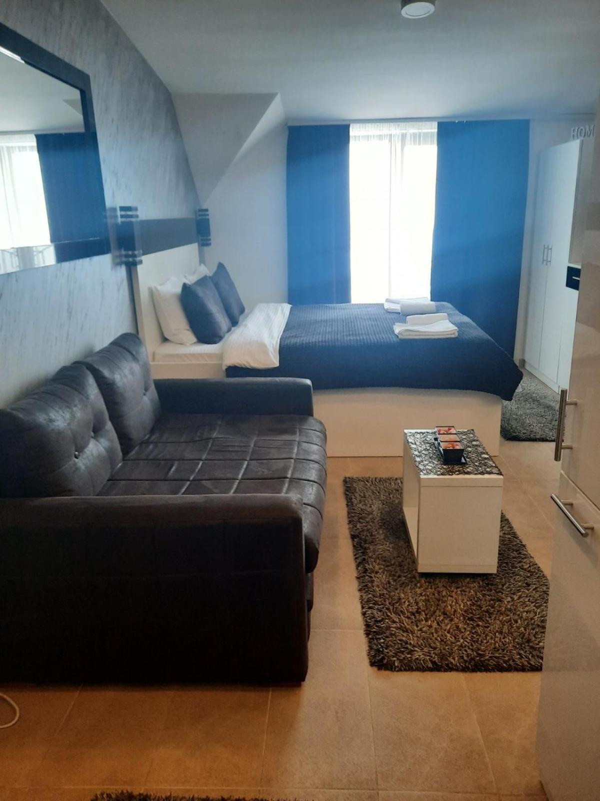 Milmari P79 Apartment โคเปานิก ภายนอก รูปภาพ